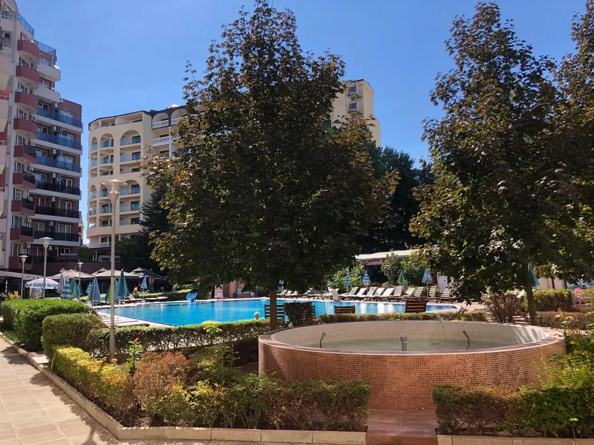 Menada Admiral Plaza Apartaments Sunny Beach Apartament